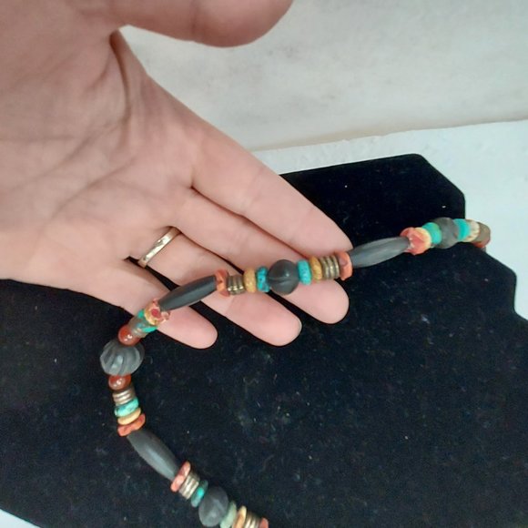 Turquoise & Beaded earring and Necklace Set - Picture 5 of 8